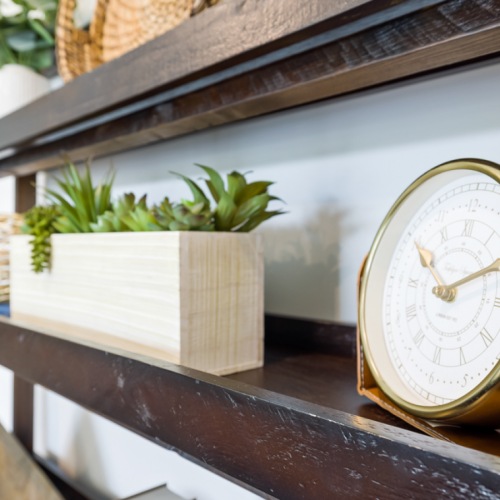 Shelves with CLock Shelves with CLock